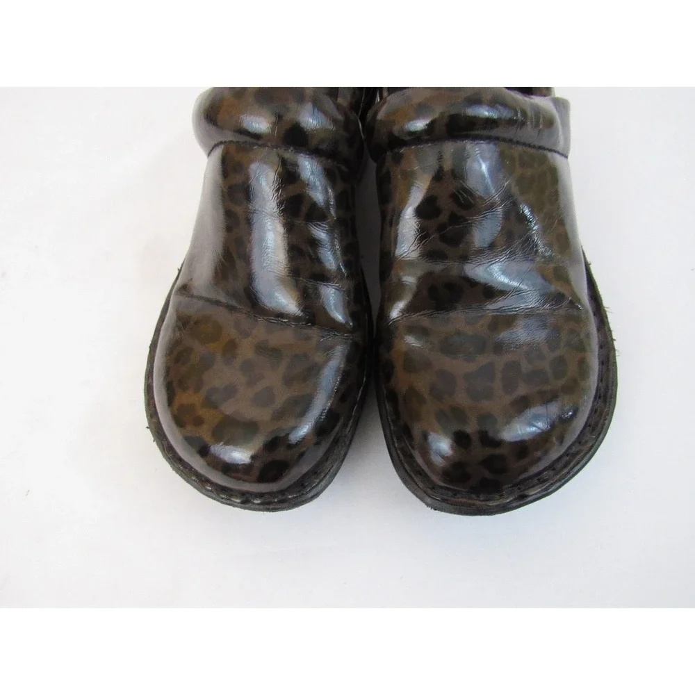 B.O.C. By Born Animal Print‎ Patent Leather Print Work Clogs Size 7.5